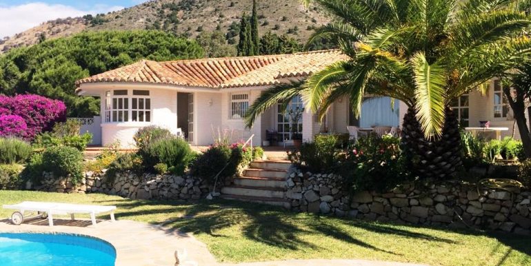 Beautiful villa in La Capellania – Benalmadena